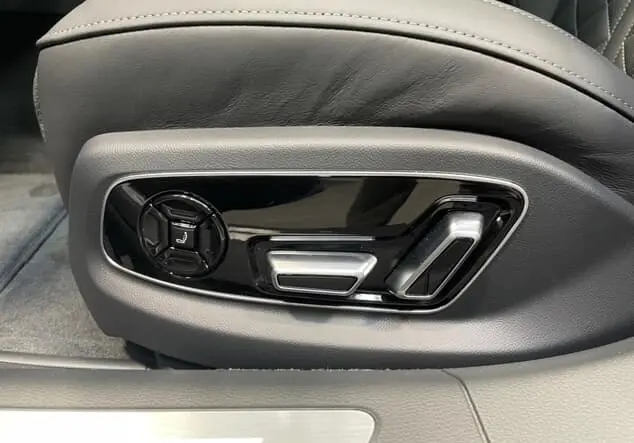 Angebotsdetails Audi S8 4.0 TFSI ++sofort verfügbar++ Mythosschwarz