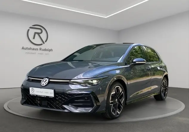 Angebotsdetails Volkswagen Golf VIII 2.0 TDI R-Line +BLACK STYLE+MATRIX Grau (Delfingrau Metallic)