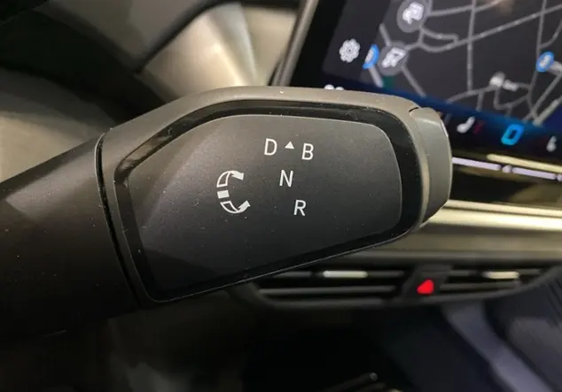 Angebotsdetails Volkswagen ID.4 Pro 82 kWh / WeiÃ (GletscherweiÃ Metallic)