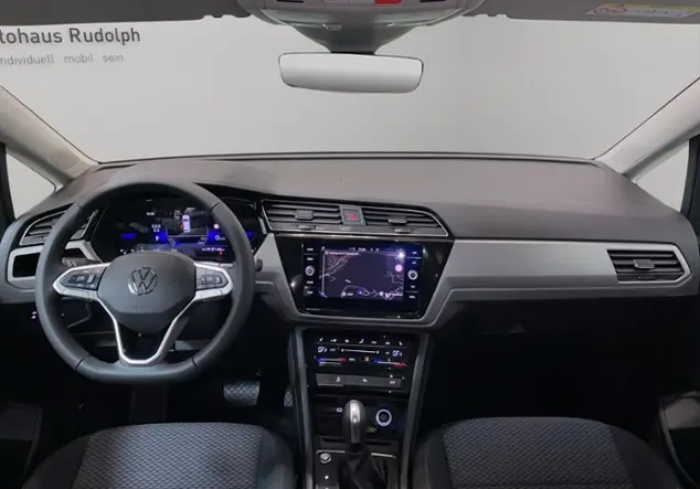 Angebotsdetails Volkswagen Touran Comfortline 1.5 TSI KLIMA NAVI AL Schwarz (Grenadillschwarz Metallic)