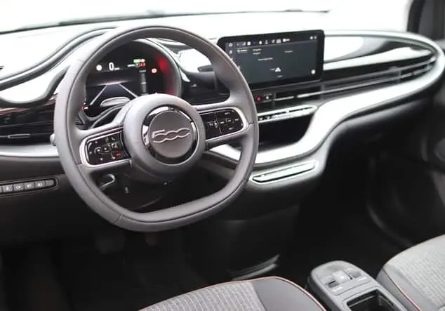 Angebotsdetails Fiat 500e Icon COLORE ESTERNO (Onyx Schwarz)