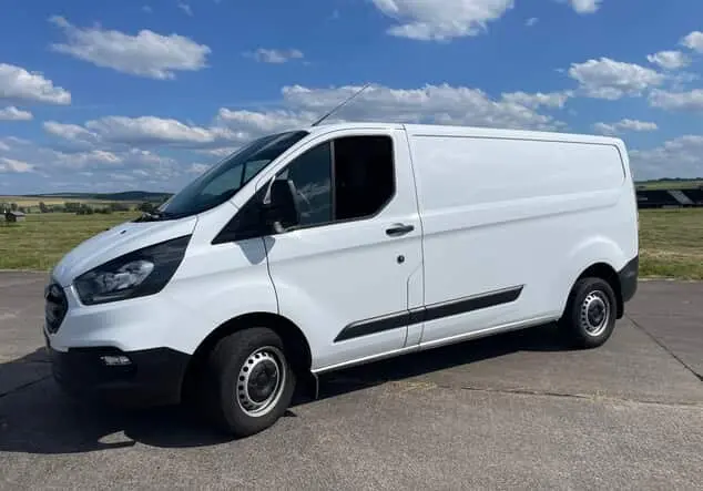 Angebotsdetails Ford Transit Custom Custom K-Wagen Basis 300 L2 105 PS Weiss Weiss