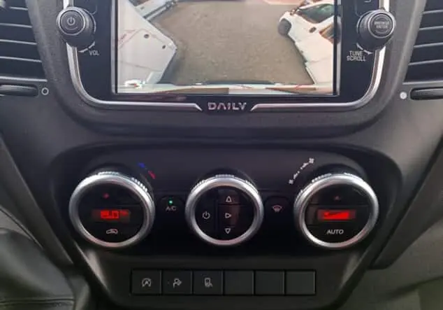Angebotsdetails Iveco Daily Wohnmobil La Marca Iveco Van weiss