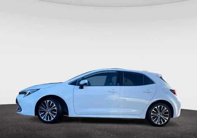 Angebotsdetails Toyota Corolla 1,8l Hybrid Team D Technik-Paket weiß