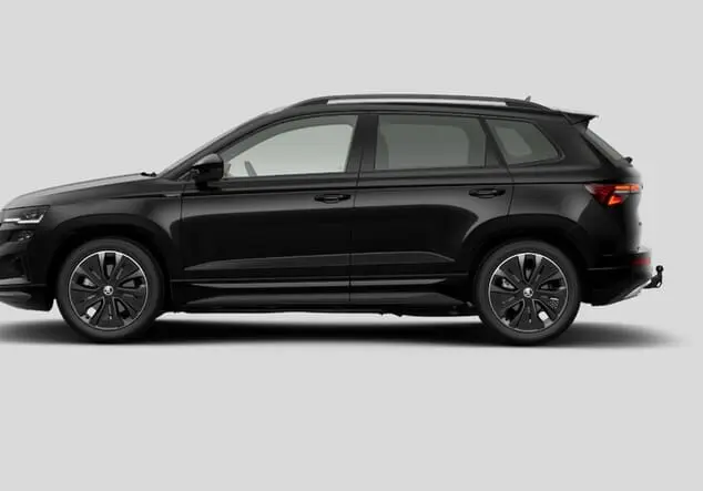Angebotsdetails Skoda Karoq Skoda Karoq Sportline 2.0 TDI 110 kW (150 PS) 7-Gang-DSG Black Magic Perleffekt