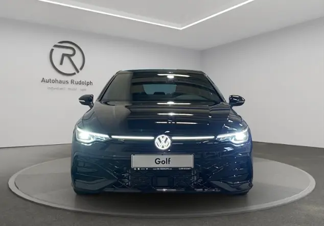 Angebotsdetails Volkswagen Golf R-Line 1.5 eTSI KLIMA ALU Schwarz (Grenadillschwarz Metallic)