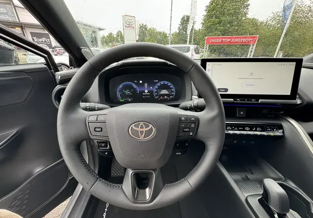 Angebotsdetails Toyota C-HR shimmering silver metallic / Dach schwarz