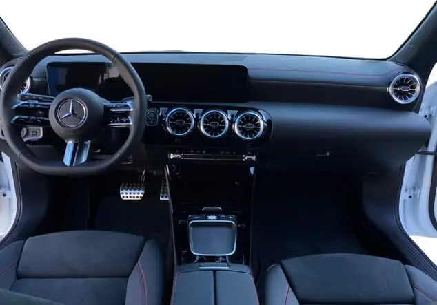 Angebotsdetails Mercedes-Benz CLA 180 Shooting Brake ++sofort verfügbar++ weiß unilack polarweiß