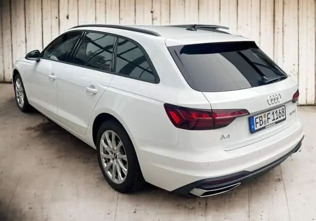 Angebotsdetails Audi A4 2.0 16V TFSI S tronic Ibisweiß