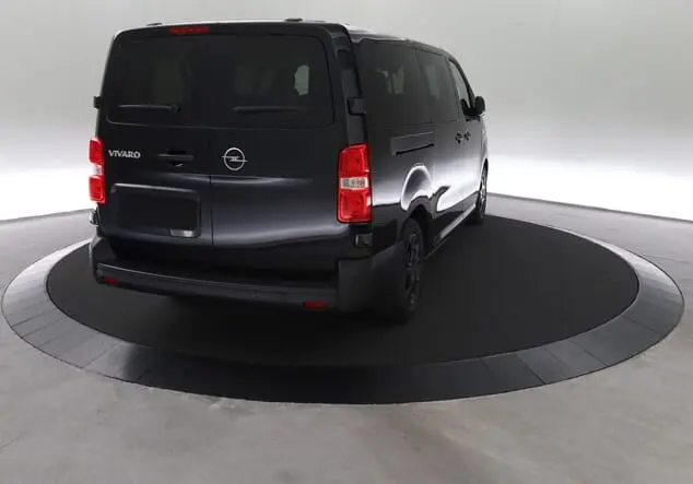 Angebotsdetails Opel Vivaro Opel Vivaro Kombi 9-Sitzer Lang 2.0 BlueHDi 180 130 kW (177 PS) 8-Gang Automatikgetriebe Karbon Schwarz (Metallic)