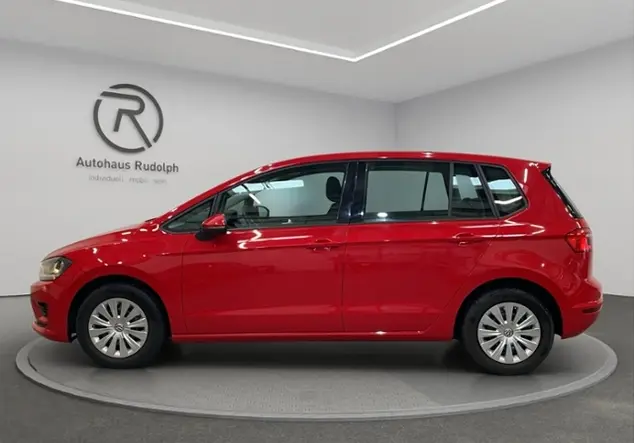 Angebotsdetails Volkswagen Golf Sportsvan 1.2 TSI Trendline / DAB+ Rot (Tornadorot)