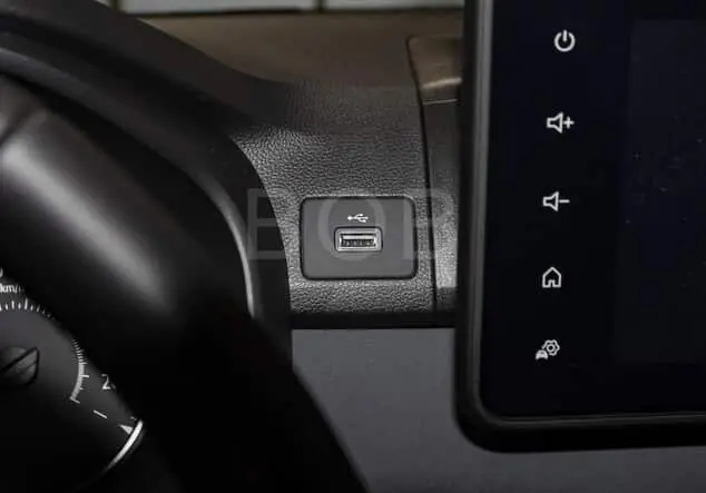 Angebotsdetails Dacia Sandero Stepway Extreme TCe 110 NAVI Perlmutt-Schwarz (Schwarz)