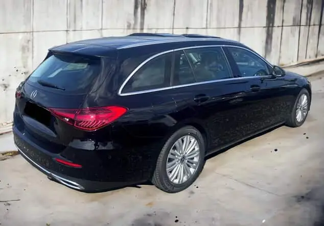 Angebotsdetails Mercedes-Benz C-Klasse C 180 T-Modell AVANTGARDE, Automatikgetriebe 9G-Tronic, aktiver Abstandsassistent, Klimaautomatik, SHZ, Schwarz