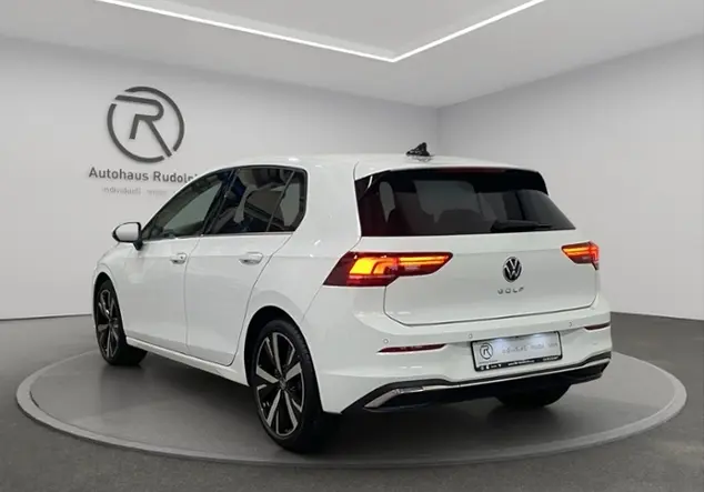 Angebotsdetails Volkswagen Golf VIII 1.5 TSI Style / RFK WeiÃ (Pure White)