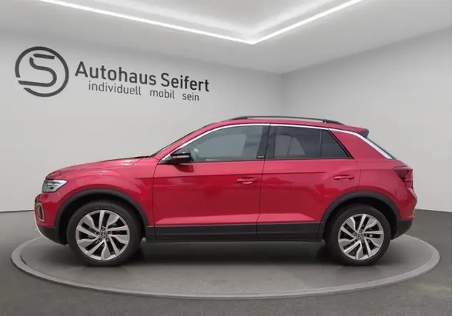 Angebotsdetails Volkswagen T-Roc Move Rot (Kings Red Metallic)