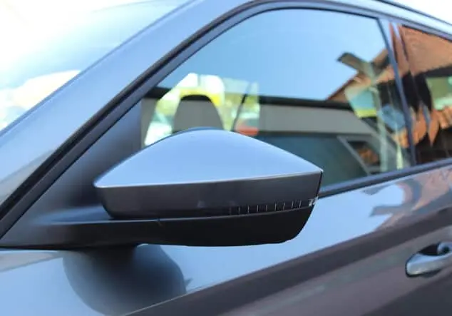 Angebotsdetails Skoda Kamiq 1.0 TSI Ambition *PDC*AHK*SHZ* Graphite Grau Metallic