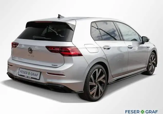 Angebotsdetails Volkswagen Golf 2.0 TSI R-Line BlackStyle AHK/Matrix Reflexsilber Metallic