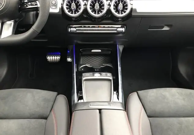 Angebotsdetails Mercedes-Benz GLB 220 d 4MATIC ++sofort verfügbar++ Graulack mountaingrau