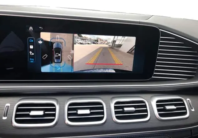 Angebotsdetails Mercedes-Benz GLE 450 4MATIC ++verfügbar ab 25.09.2025++ Metalliclack obsidianschwarz