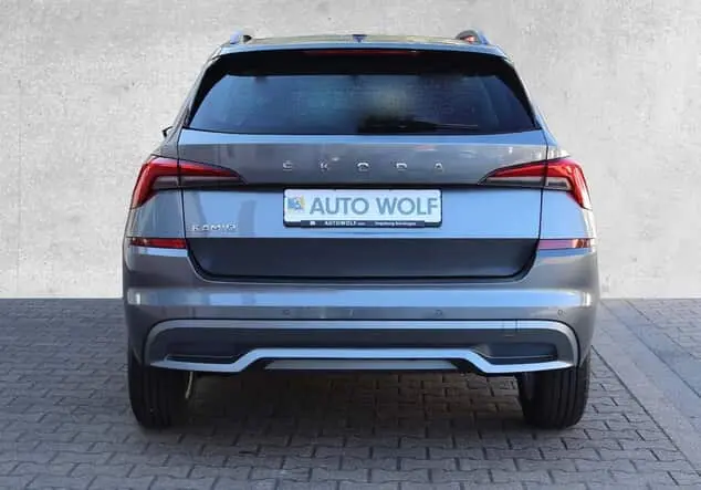 Angebotsdetails Skoda Kamiq 1.0 TSI Ambition *PDC*AHK*SHZ* Graphite Grau Metallic