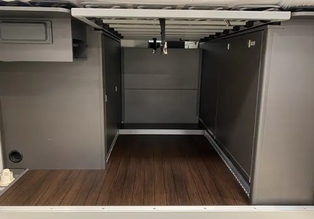 Angebotsdetails Volkswagen Grand California California 600 2.0 TDI / RFK Silber (Reflexsilber Metallic)