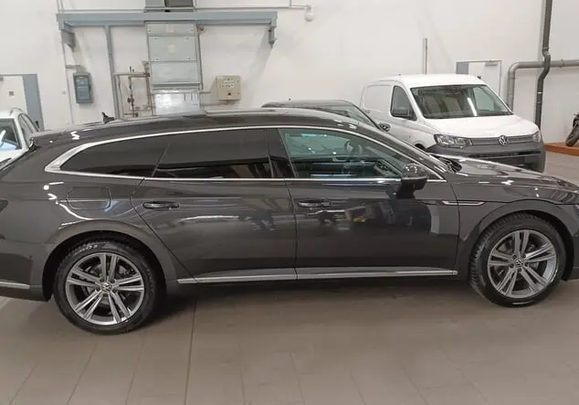 Angebotsdetails Volkswagen Arteon Shooting Brake R-Line 4M 2.0TDI RFK IQ Grau