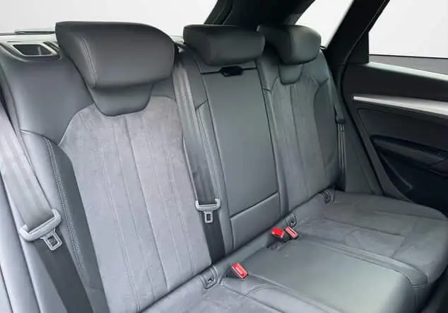 Angebotsdetails Audi Q5 S line business 40 TDI 150 (204) kW(PS) S tronic Arkonaweiß