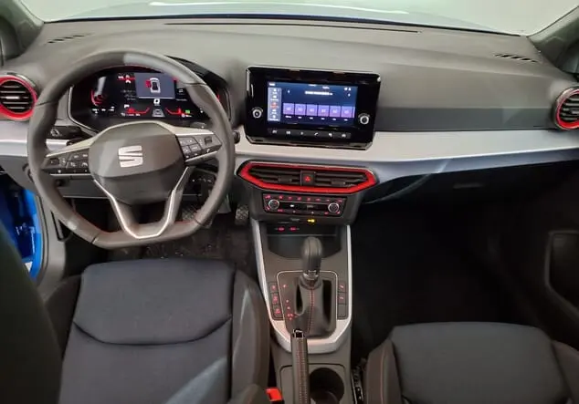 Angebotsdetails Seat Arona Seat Arona FR 1.5 TSI 110 kW (150 PS) 7-Gang-DSG Saphire Blau Metallic