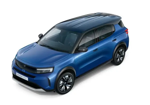 Angebotsdetails Opel Frontera Opel Frontera GS 1.2 Hybrid 6-Gang-eDCT 107.00 kW (145 PS) Effekt Blau (Metallic)