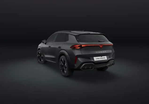 Angebotsdetails Cupra Terramar 1.5 e-HYBRID 150 kW (204 PS) 6-Gang-DSG Timanfaya Grau
