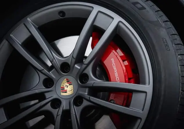 Angebotsdetails Porsche Cayenne Cayenne S, 474 PS, Anhängerkupplung, Automatik, schwarz