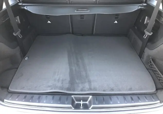 Angebotsdetails Mercedes-Benz GLB 200 d ++sofort verfügbar++ Graulack mountaingrau