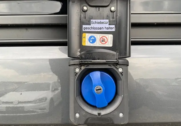 Angebotsdetails Volkswagen Grand California California 600 2.0 TDI MR KLIMA NAVI Grau (Indiumgrau Metallic)