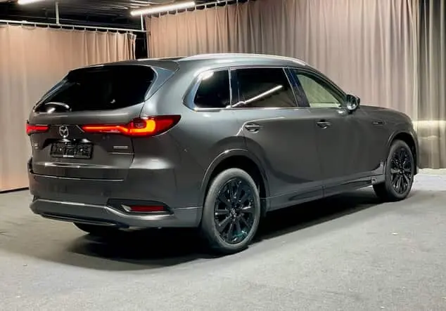 Angebotsdetails Mazda CX-80 CX-80 254PS HOMURA PLUS*6SITZ*BOSE*MATRIX-LED Machine Gray