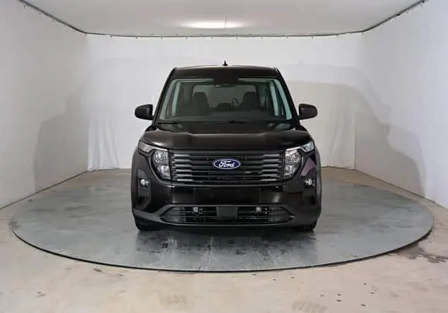 Angebotsdetails Ford Tourneo Courier Ford Tourneo Courier Trend 1.0 EcoBoost 92 kW (125 PS) 7-Gang-Automatik Agate Black Metallic