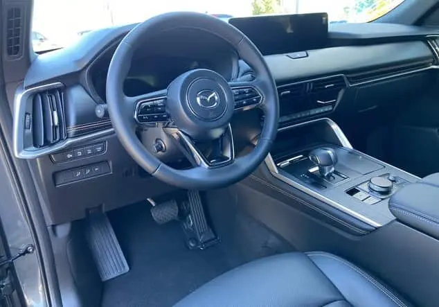 Angebotsdetails Mazda CX-60 5WGN 3.3L e-SKYACTIV D 200ps 8AT Homura PANO Machine Gray Metallic