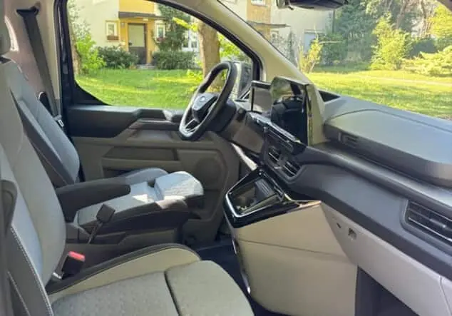 Angebotsdetails Ford Tourneo Ford Tourneo Custom Automatik Schwarz