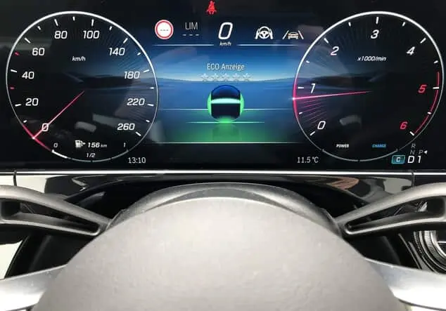 Angebotsdetails Mercedes-Benz E 450 d 4MATIC Limousine ++sofort verfügbar++ Manufaktur lack manufaktur alpingrau uni