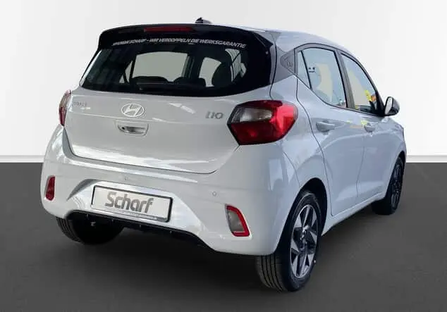 Angebotsdetails Hyundai i10 Trend (MY25) Komfortpaket Rückfahrkamera Atlas White