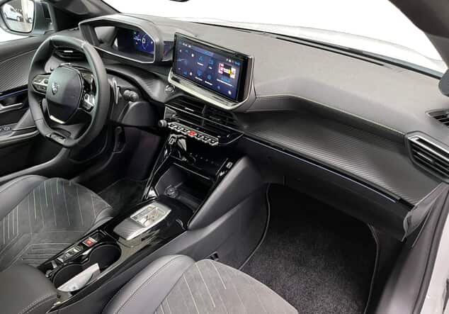 Angebotsdetails Peugeot 208 1.2 Hybrid 110 GT Lack weiss banquise/typ aussenverkleidung spiegel
