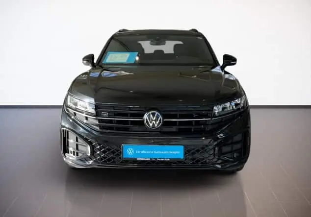 Angebotsdetails Volkswagen Touareg Touareg R-LINE BLACK STYLE 286PS NP.116T ACC.AHK.STHZG.KAMERA.NAVI.HUD.LUFT.PANO Grenadillschwarz Metallic
