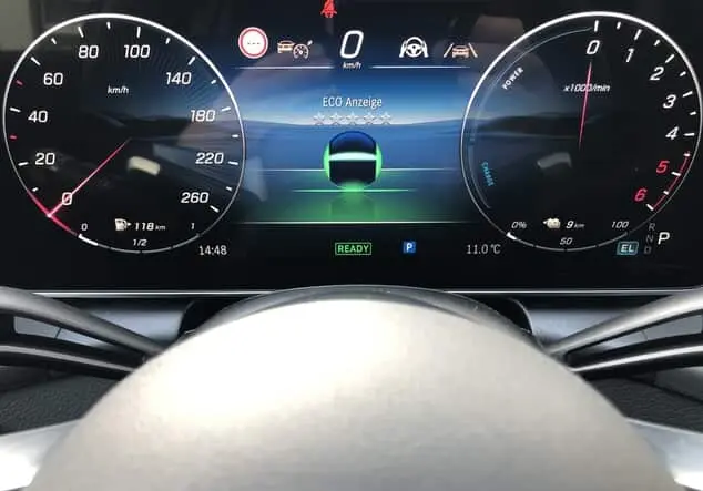 Angebotsdetails Mercedes-Benz GLC 300 de 4MATIC mit EQ Hybrid ++sofort verfügbar++ Manufaktur lack manufaktur alpingrau uni