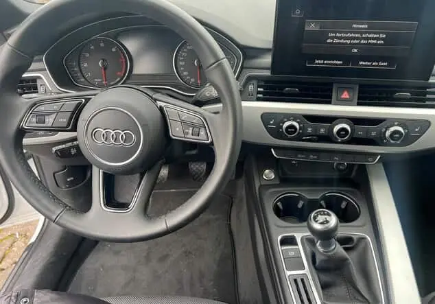 Angebotsdetails Audi A4 2.0 16V TFSI S tronic Ibisweiß
