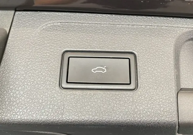 Angebotsdetails Volkswagen Passat Alltrack 2.0 TDI 4Motion / K Grau (Mangangrau Metallic)