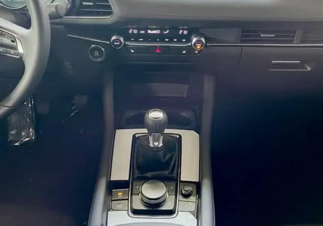 Angebotsdetails Mazda 3 3 150PS EXCLUSIVE*DRIVER+DESIGN* rot