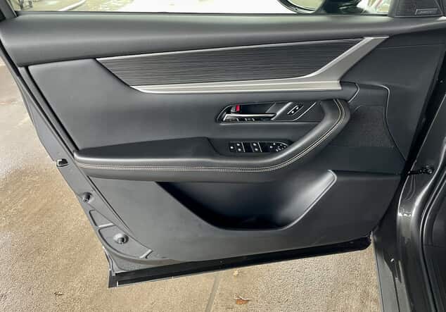 Angebotsdetails Mazda CX-80 CX-80 254PS HOMURA PLUS*6SITZ*BOSE*MATRIX-LED Machine Gray