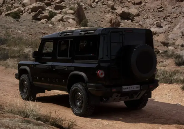 Angebotsdetails INEOS Grenadier Station Wagon | Trialmaster | Schnorchel | | CarPlay Schwarz