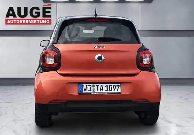 Angebotsdetails Smart forfour 4-Sitzer, Schaltung, 90 PS lava orange
