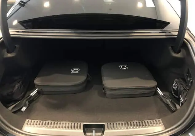 Angebotsdetails Mercedes-Benz E 300 de 4MATIC Limousine mit EQ Hybrid ++sofort verfügbar++ Metalliclack graphitgrau