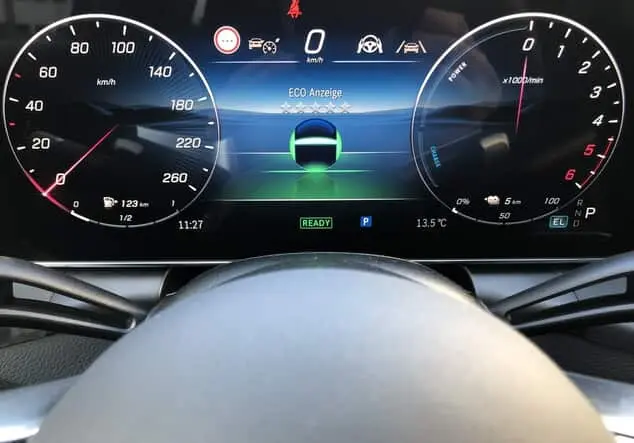 Angebotsdetails Mercedes-Benz GLC 300 de 4MATIC mit EQ Hybrid ++sofort verfügbar++ Metalliclack graphitgrau